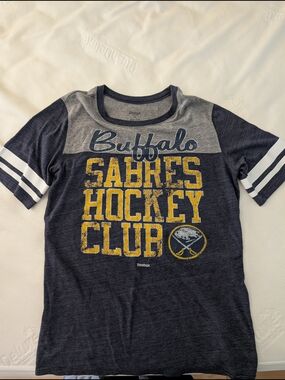 Reebok Navy, Gray & Yellow Buffalo Sabres Hockey Club Tee Women's Xl